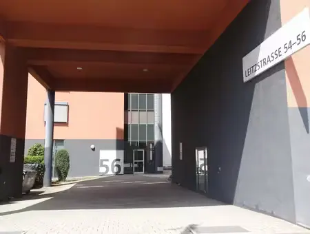 Approach from Siemensstraße – Image 1